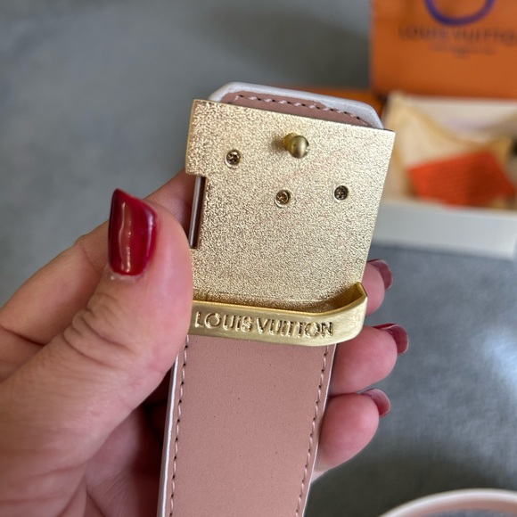 Louis Vuitton Belt, size 44/110 - Picture 4 of 7